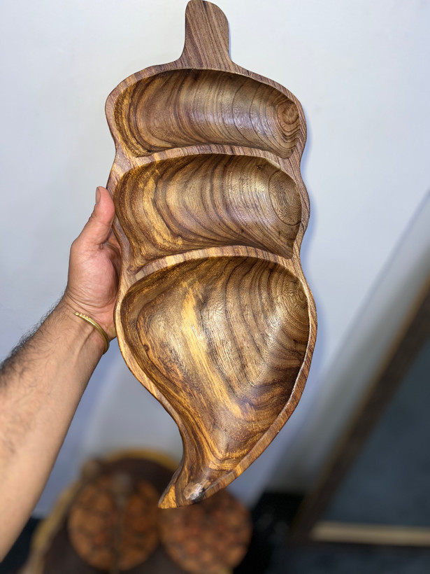 اردو خوری چوبی سه خونه طرح برگ