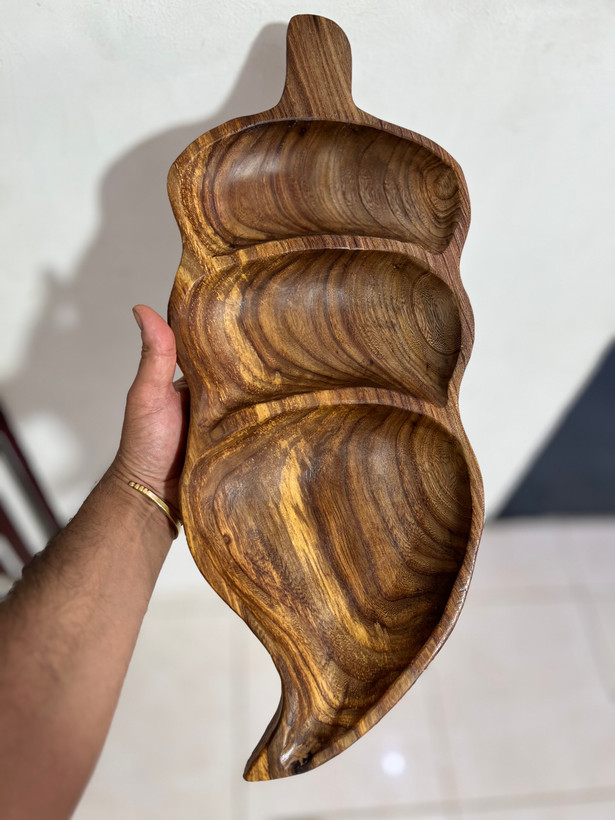 اردو خوری چوبی سه خونه طرح برگ