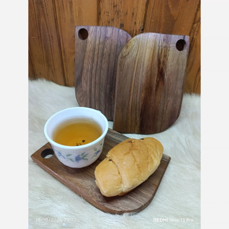 تخته سرو چوبی کوچک(پس کرایه)