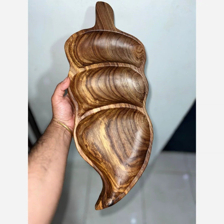 اردو خوری چوبی طرح برگ (پس کرایه)
