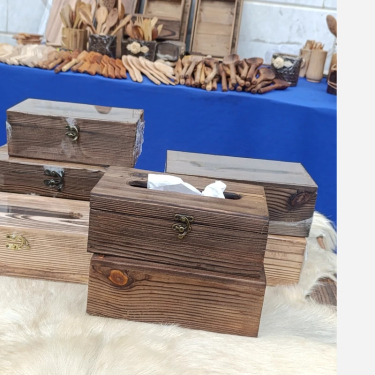 جای دستمال کاغذی چوبی (پس کرایه )